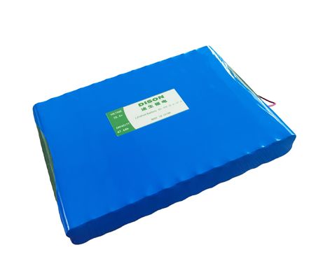 IFR32700 12,8v 42Ah LiFePo4 batterie pour éclairage solaire de rue garantie 5 ans